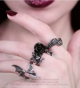 Alchemy Ring Wild Black Rose